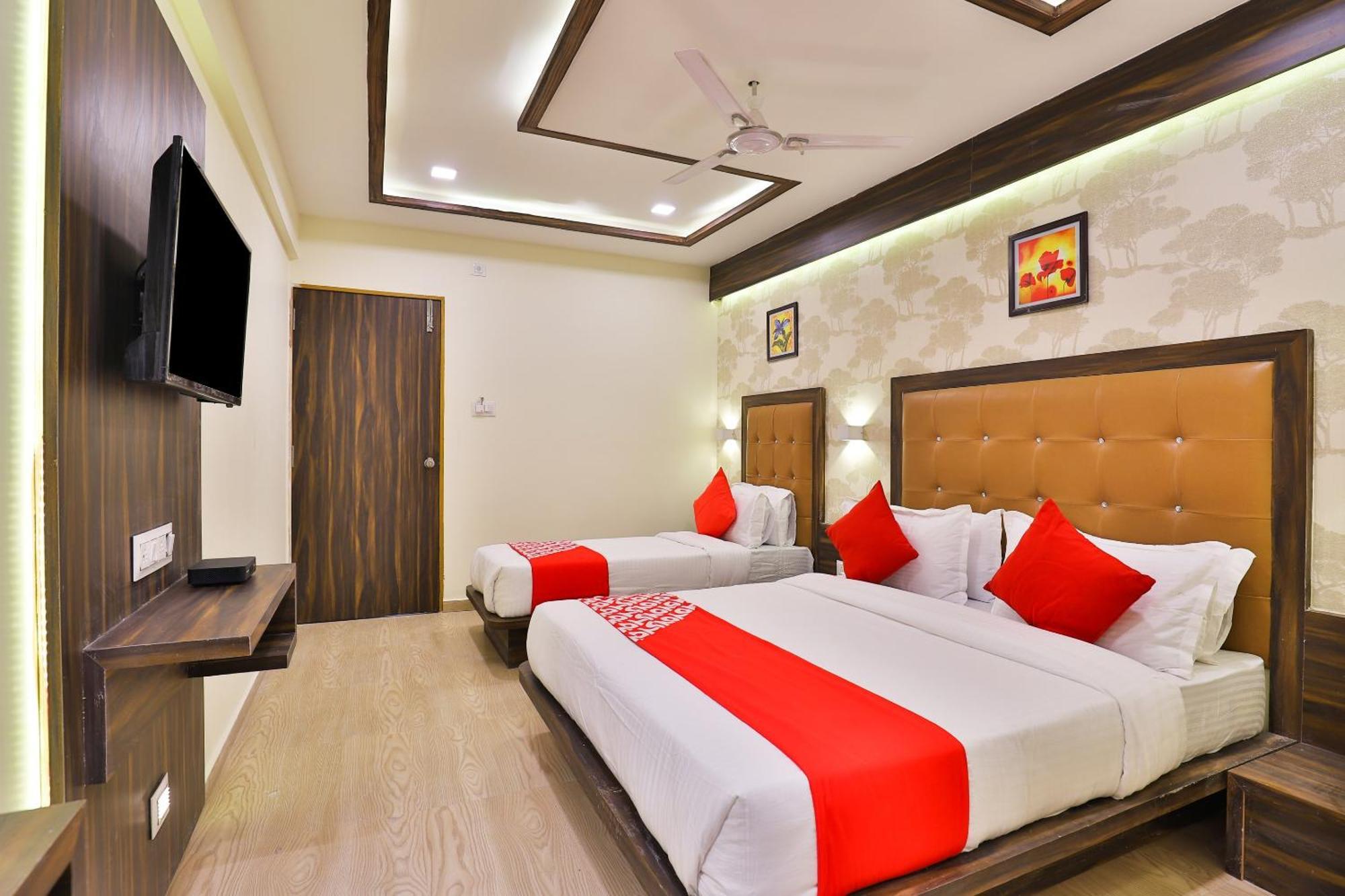 Hotel O Silver Palace Batwa ภายนอก รูปภาพ
