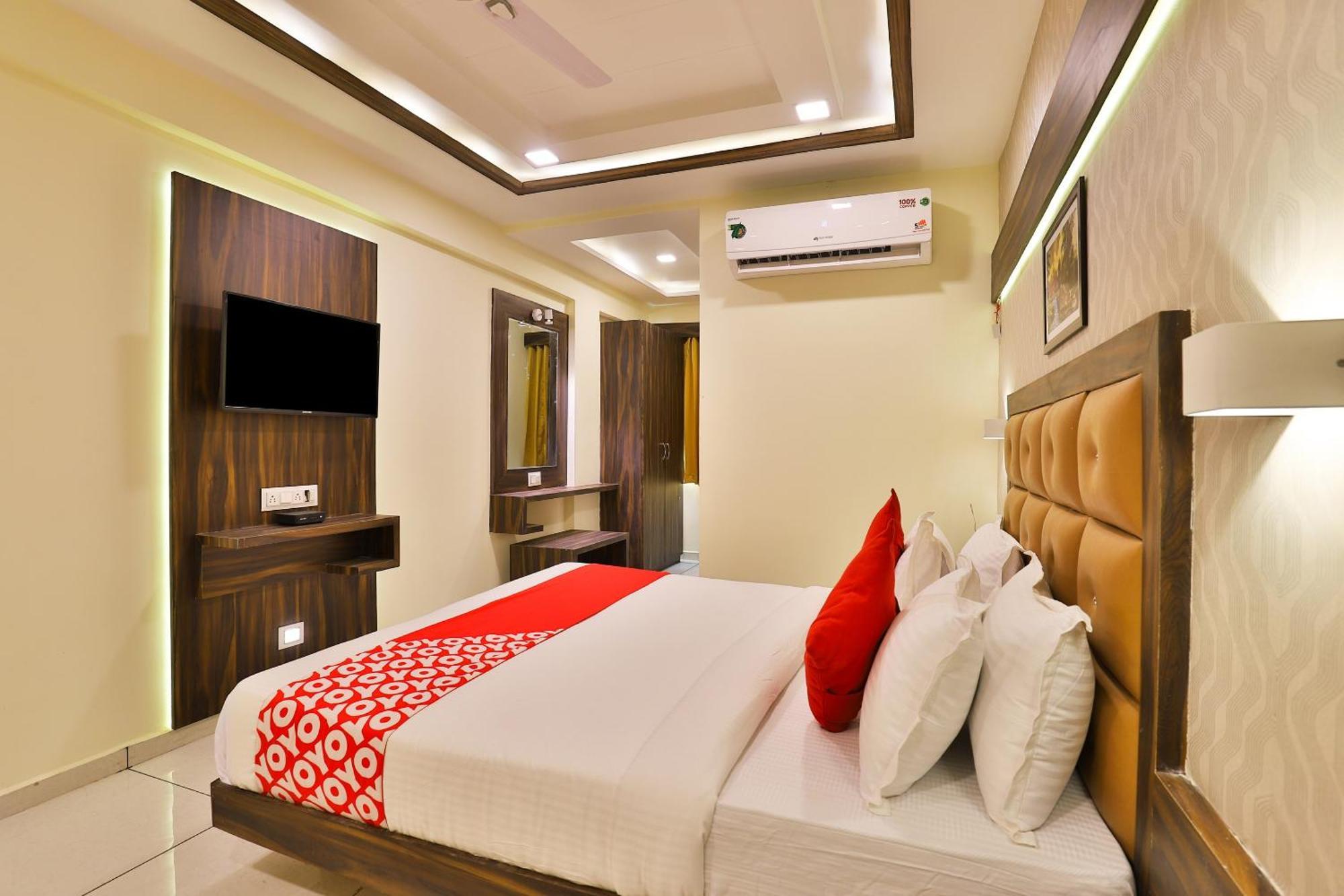 Hotel O Silver Palace Batwa ภายนอก รูปภาพ