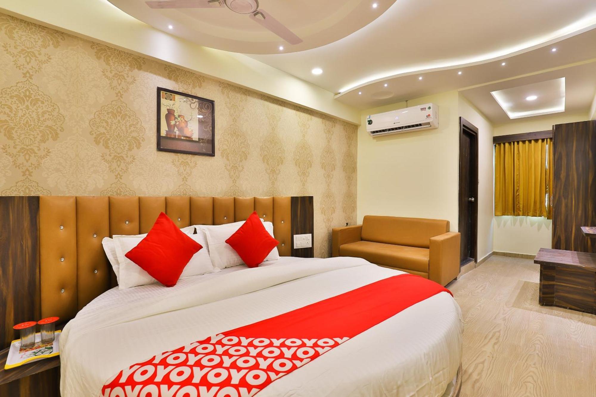 Hotel O Silver Palace Batwa ภายนอก รูปภาพ