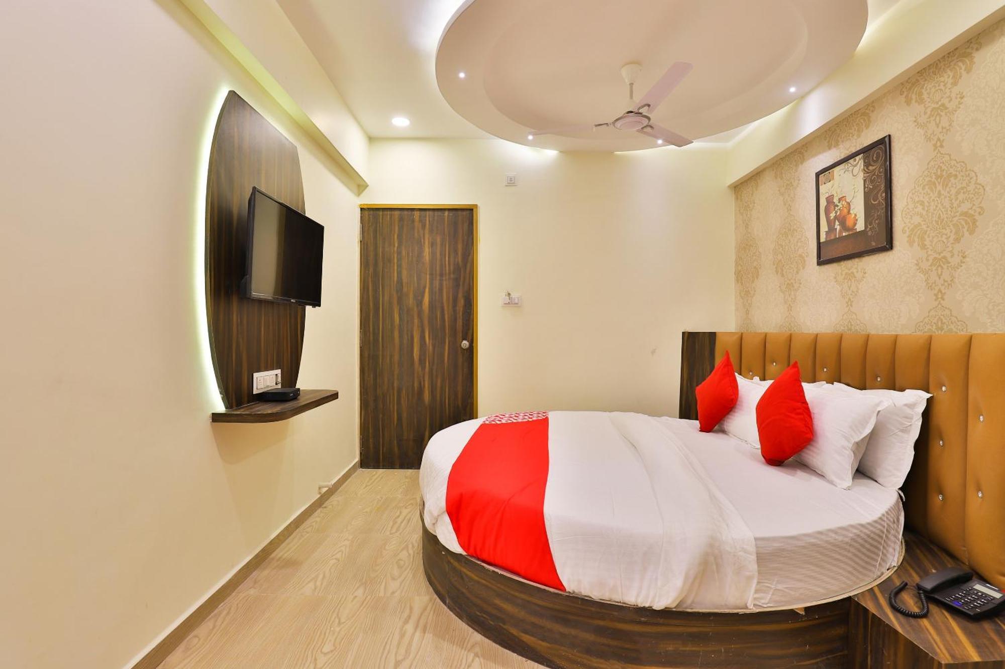 Hotel O Silver Palace Batwa ภายนอก รูปภาพ